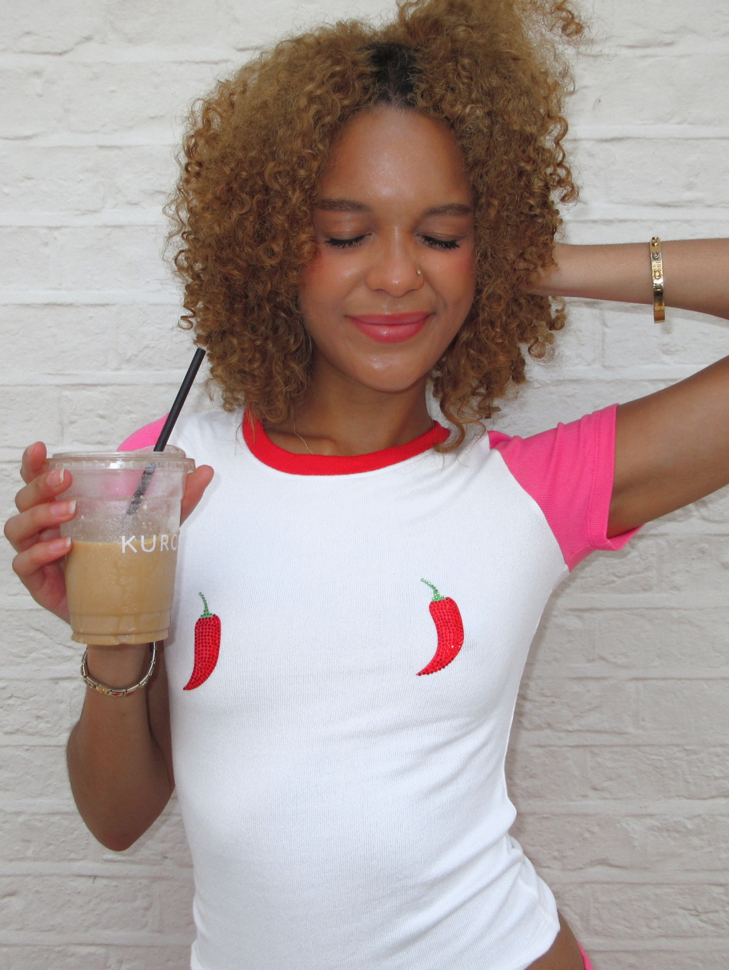 THE TEE